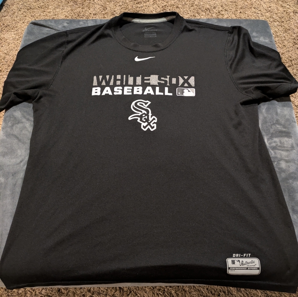 Nike Black White Sox Dri-FIT Men's Tee Large